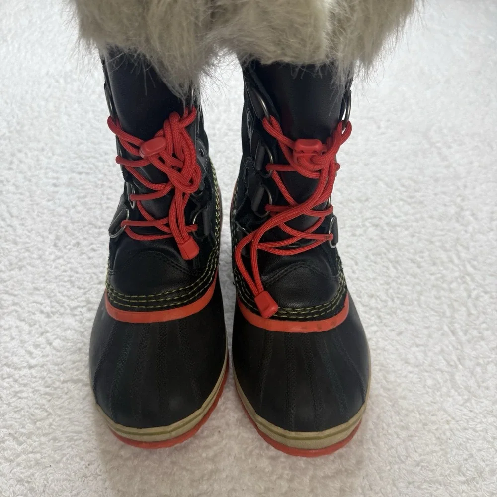 Sorel Joan of Artic Waterproof Boots Orange Black Faux Fur size‎ 5 Youth/ 7 WMN